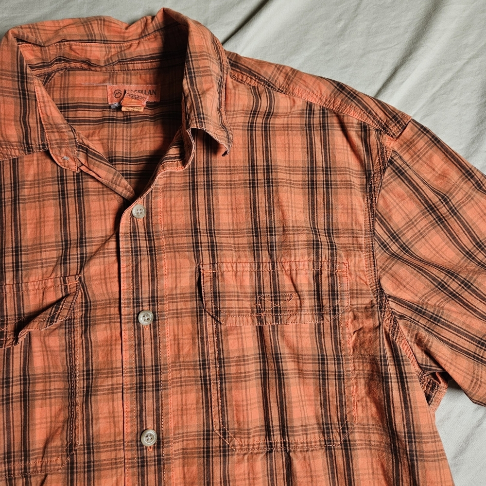 Magellan Outdoors Men's M Medium Orange Black Plaid Short Sleeve Button Shirt